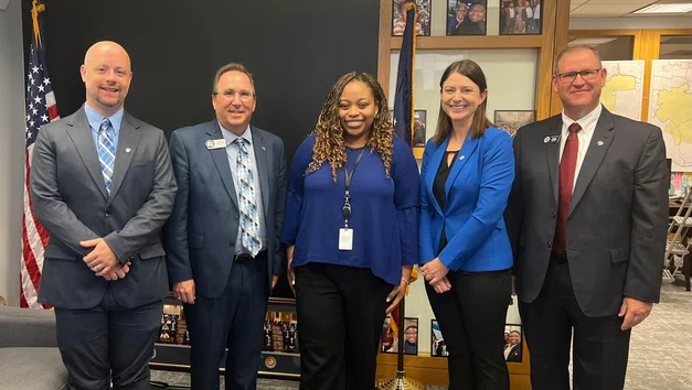 559212022_1282868103850908_6887948892887355634_n.j