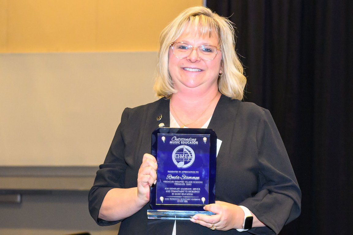Outstanding-Music-Eductor-Ronda-Stammen.jpg